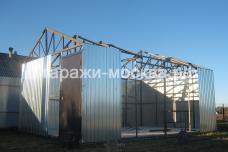 Гаражи из профильных листов Москва